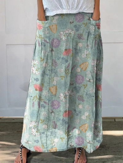 Tabitha | Flower and Bee Print Pocket Skirt